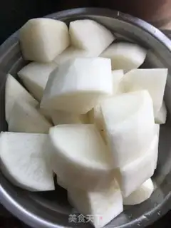 Make Claw claw radish soup step 2
