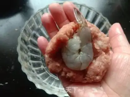 Make Snack shrimp, tarts step 3