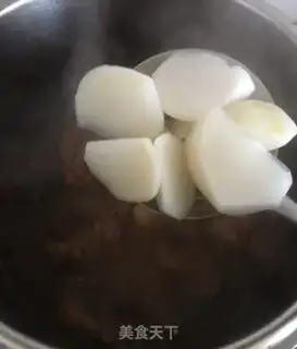 Make Claw claw radish soup step 5