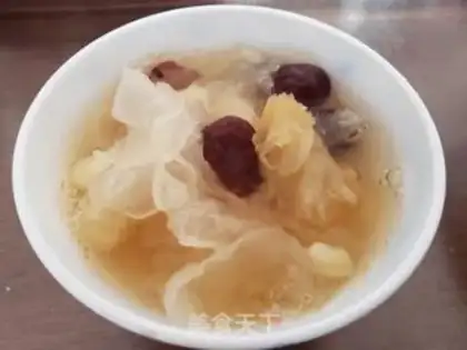 Make Silver-ear red-tree seed soup step 7