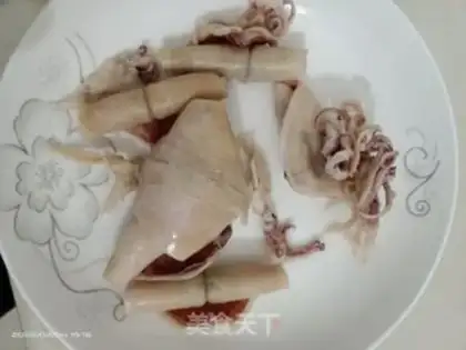Make Boiled squid step 1