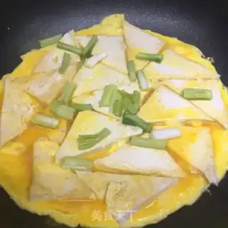 Make Eggs are fried tofu step 6