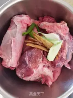 Make Beef sauce step 1