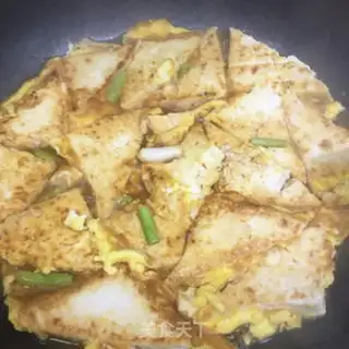 Make Eggs are fried tofu step 7