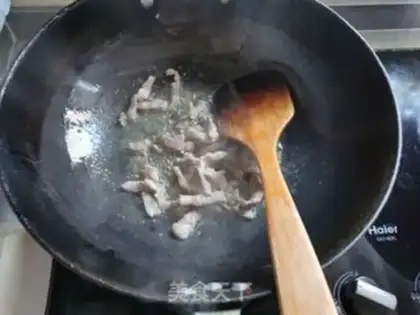 Make Pyramids for yellow cabbage step 1