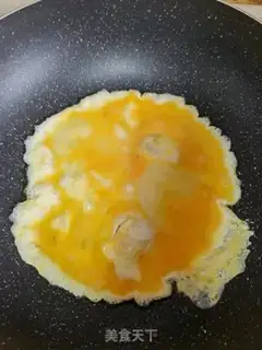 Make Eggs and silk step 1
