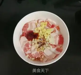 Make Five flowers with potatoes step 3