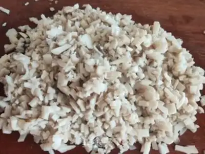 Make Pork three-almond mushroom box step 9