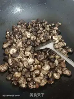 Make A mushroom step 1
