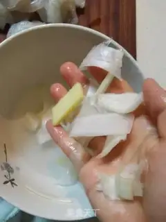Make Pyramid shrimp step 2