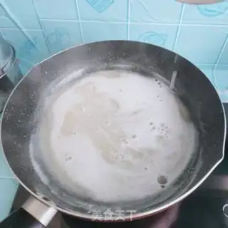 Make Cabbage shrimp soup step 5
