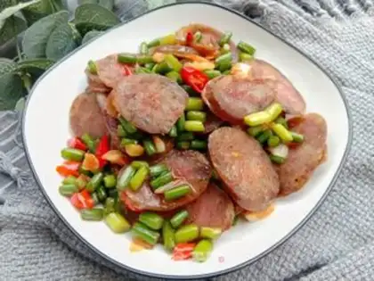 Make Garlic sausage step 4