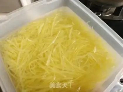 Make Spicy potatoes step 3