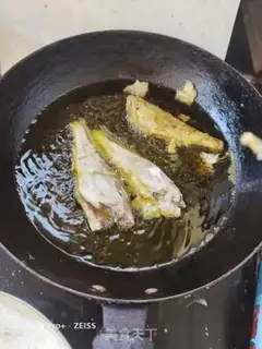 Make Scramble fish step 3