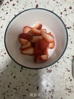Make Strawberry muffins step 0