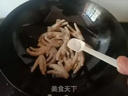 Make Garlic chicken claws step 6
