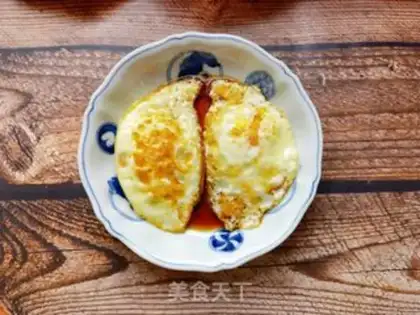 Make Fried eggs step 7