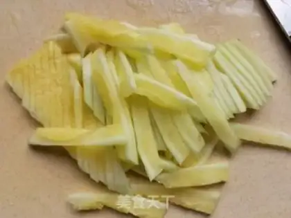 Make Garlic pepper with watermelon skin step 2