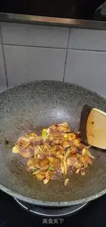 Make Garlic sprouts step 8