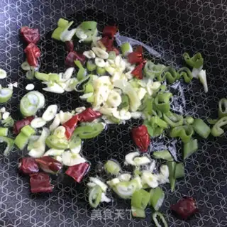 Make The fire in Shanghai step 2
