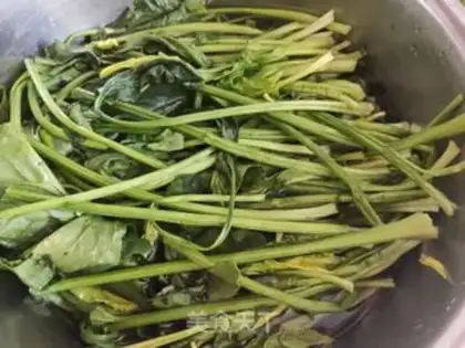 Make Spinach egg dumplings step 4