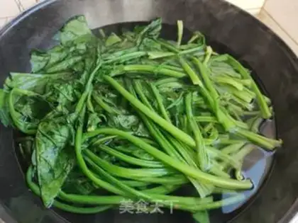 Make Spinach egg dumplings step 5