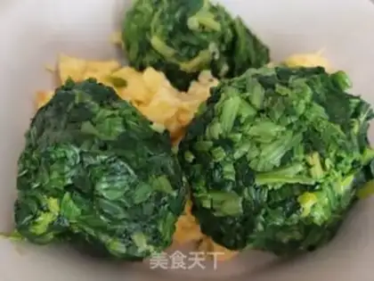 Make Spinach egg dumplings step 10