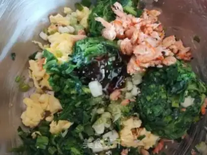 Make Spinach egg dumplings step 11