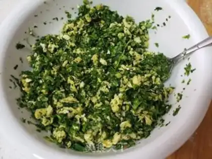 Make Spinach egg dumplings step 0
