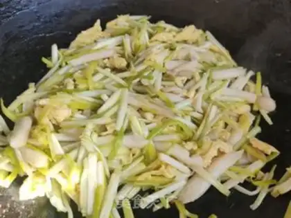 Make Scrambled eggs step 7