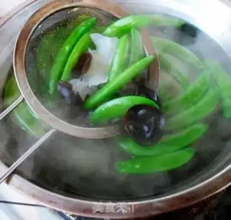 Make Fried sweet beans step 1