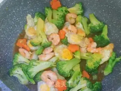 Make Slurberry shrimp step 12