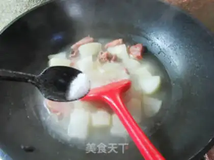 Make Chicken leg radish soup step 5