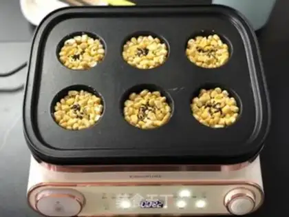 Make Mini corn brand step 3