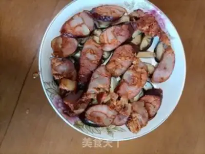 Make A spicy sausage with mushrooms step 3