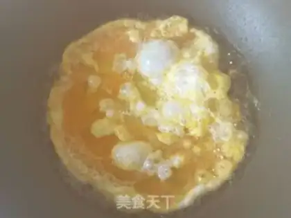Make Scrambled eggs step 4
