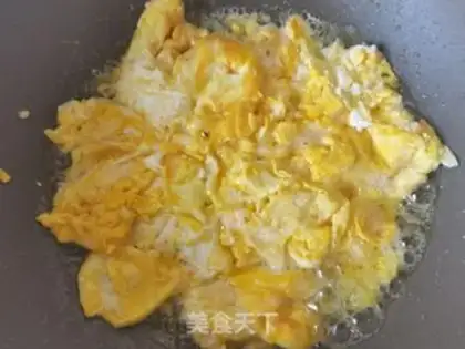 Make Scrambled eggs step 5