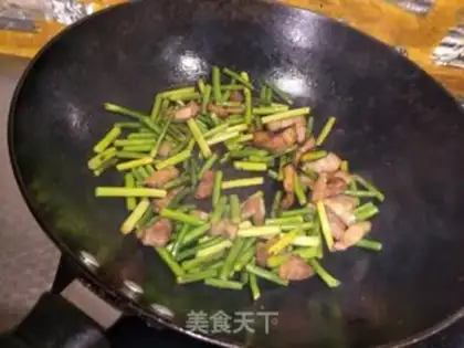 Make Garlic sauce step 3