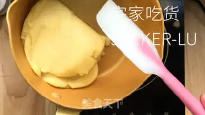 Make Base Lightning Puff step 3