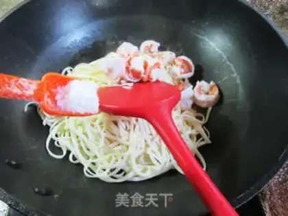 Make Shrimp saffron step 9