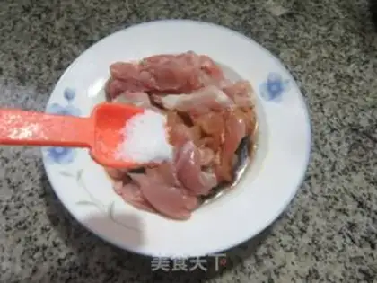 Make Chicken-legged doll food step 6
