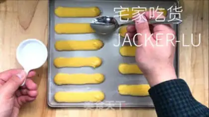 Make Base Lightning Puff step 8