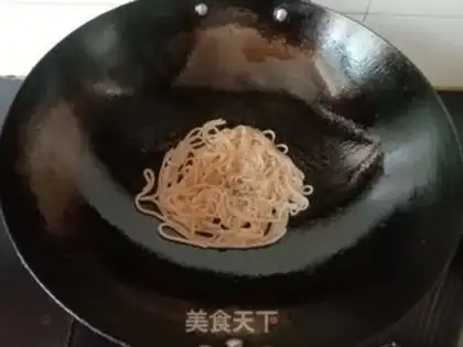 Make Cracked bean sprouts step 1