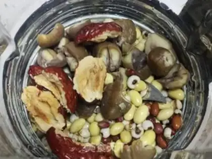 Make Five grains of soya step 2