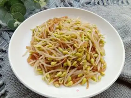 Make Cracked bean sprouts step 5