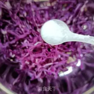 Make ♪ ♪ The blue blue chicken leg ♪ step 2