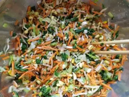 Make Carrot bean sprouts step 9