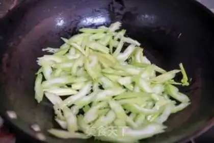 Make Fat cow celery step 4