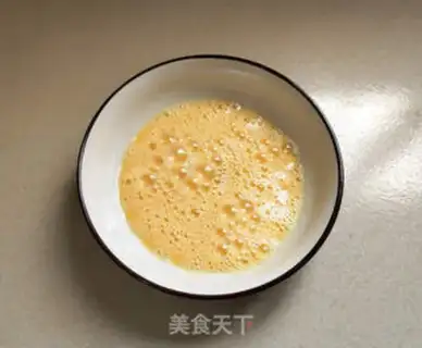 Make Sour eggs step 1