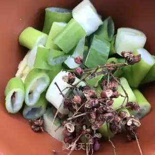 Make Spicy beef stew step 2